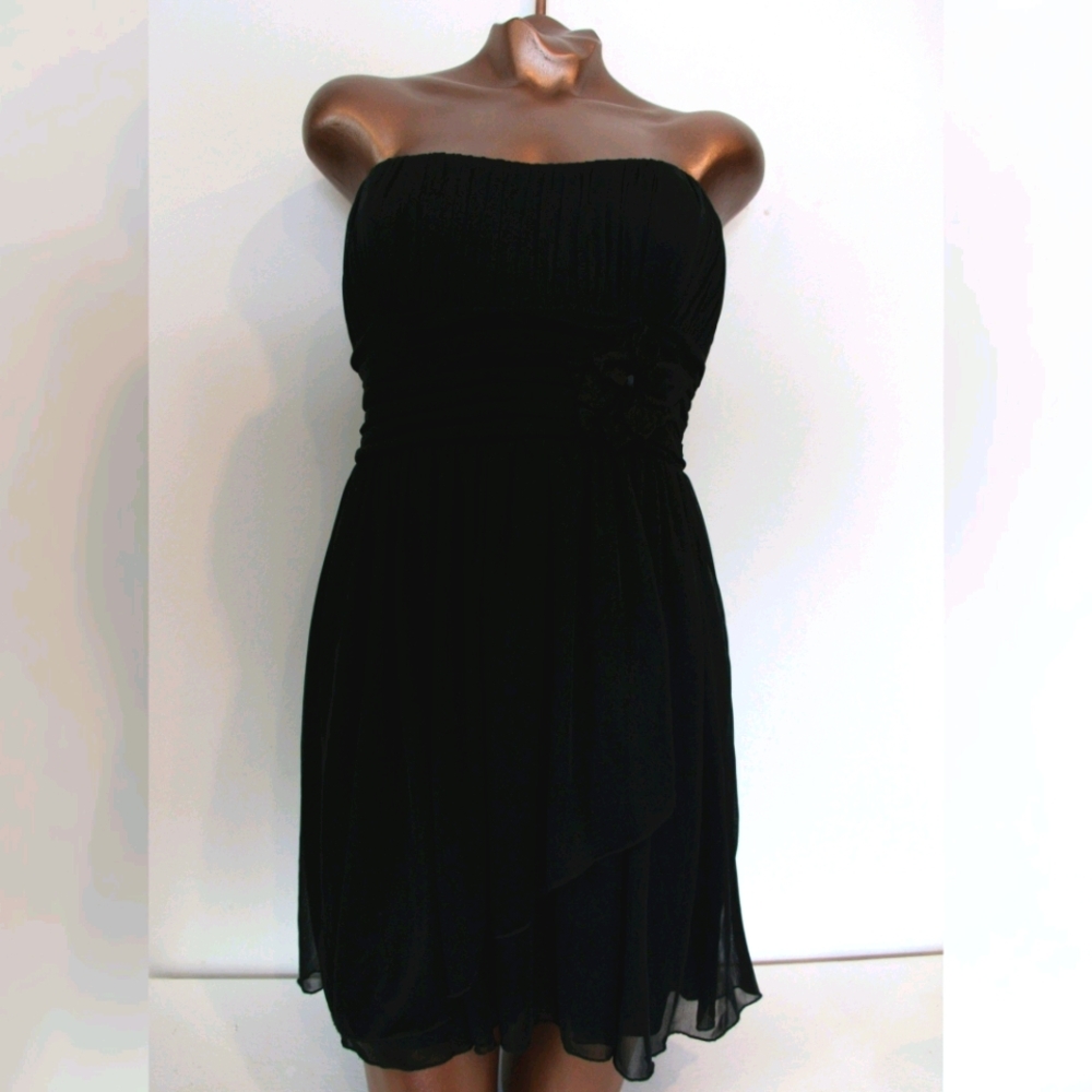 Strapless Formal Black Dress